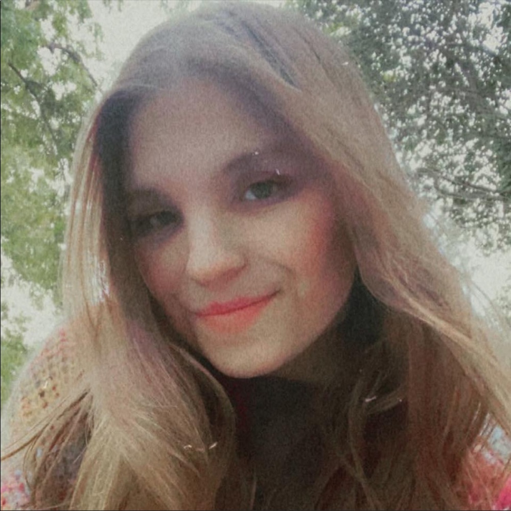 Meet your Posher, Sophia